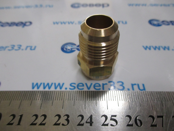 Соединитель латунь под пайку 1/2